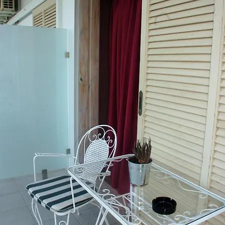 Guest house ψιλή άμμος Tolo